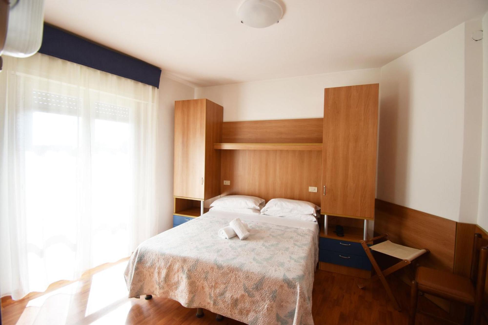 Hotel Galles Jesolo Kültér fotó