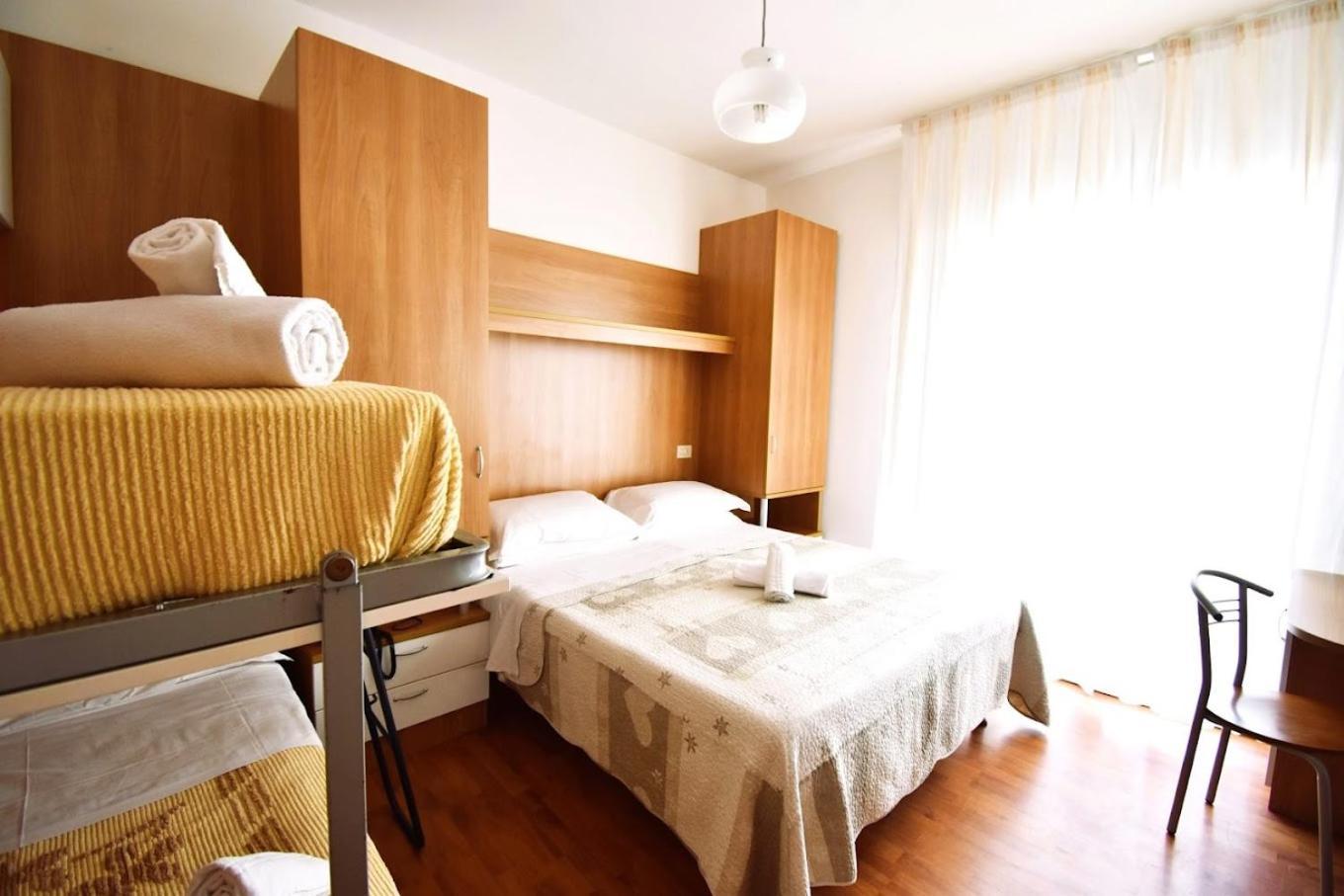 Hotel Galles Jesolo Kültér fotó